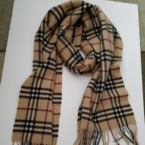 Burberry Accessories - Burberry scarf